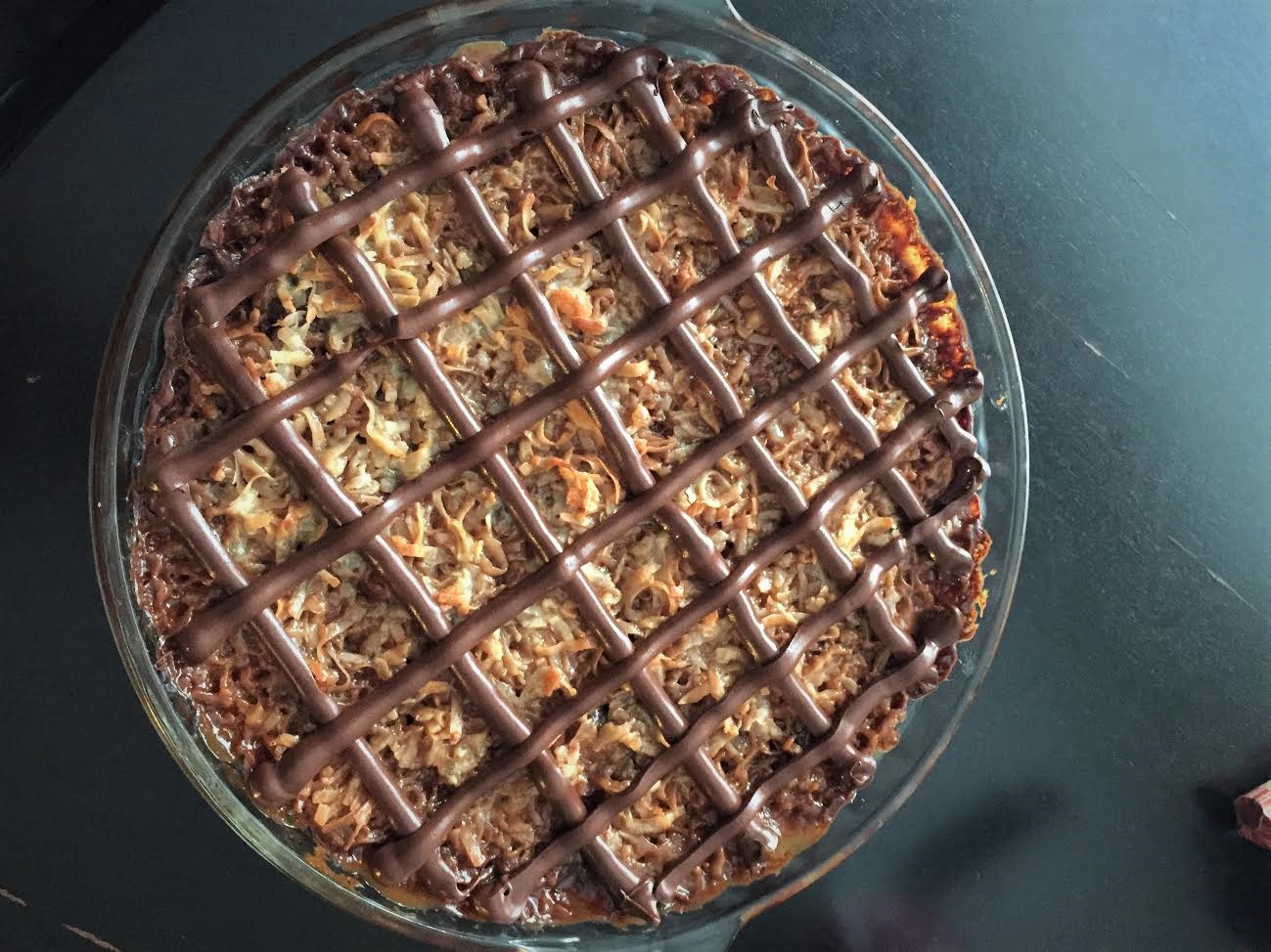 Carrie’s Confections: Samoas Cookie Pie