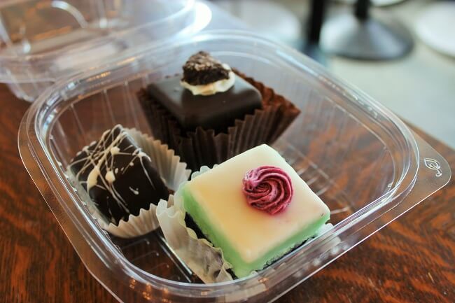 Petit Fours at Blue Cake Company are My New Addiction