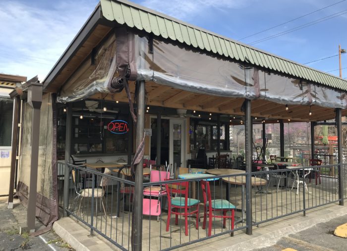 10 Creative Ways to Support Local Restaurants